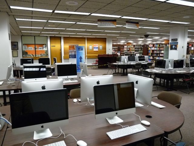Collaborative Learning Center with Macs